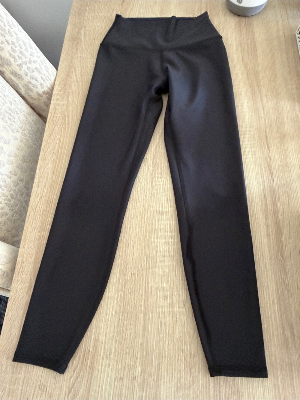 ALO Yoga High-Rise Black Performance Leggings